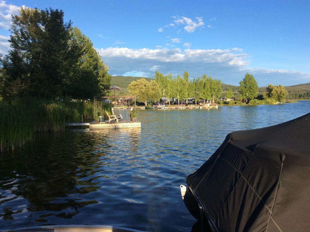 Robert'S Roost Rv Park Resort Кенель Экстерьер фото
