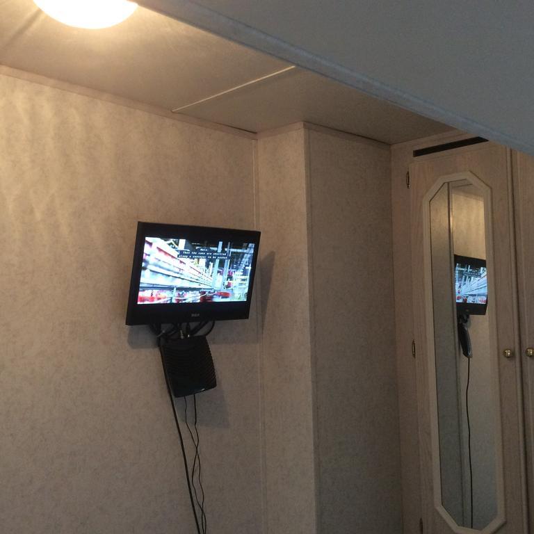 Robert'S Roost Rv Park Resort Кенель Экстерьер фото