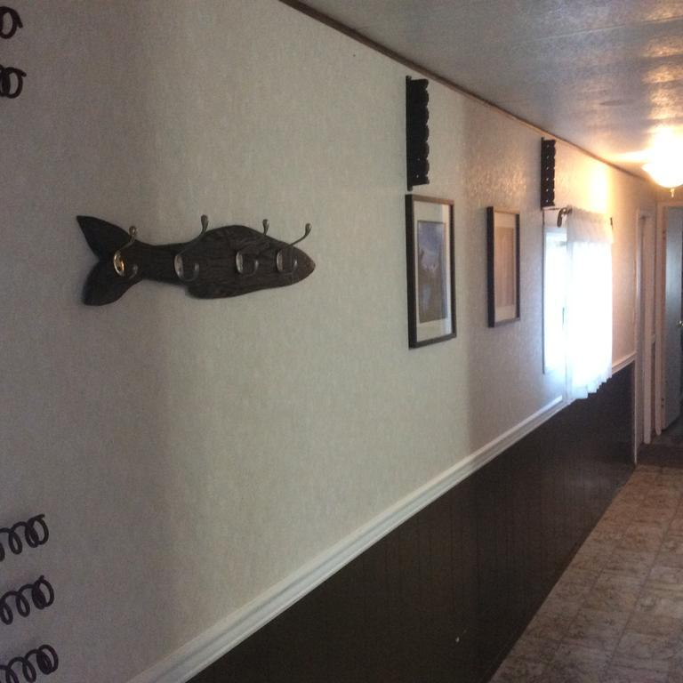 Robert'S Roost Rv Park Resort Кенель Экстерьер фото